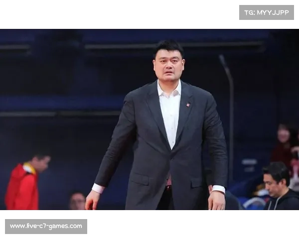 姚明的逆境与坚持:从篮球小子到NBA巨星的励志旅程 姚明的逆境与坚持:从篮球小子到NBA巨星的励志旅程